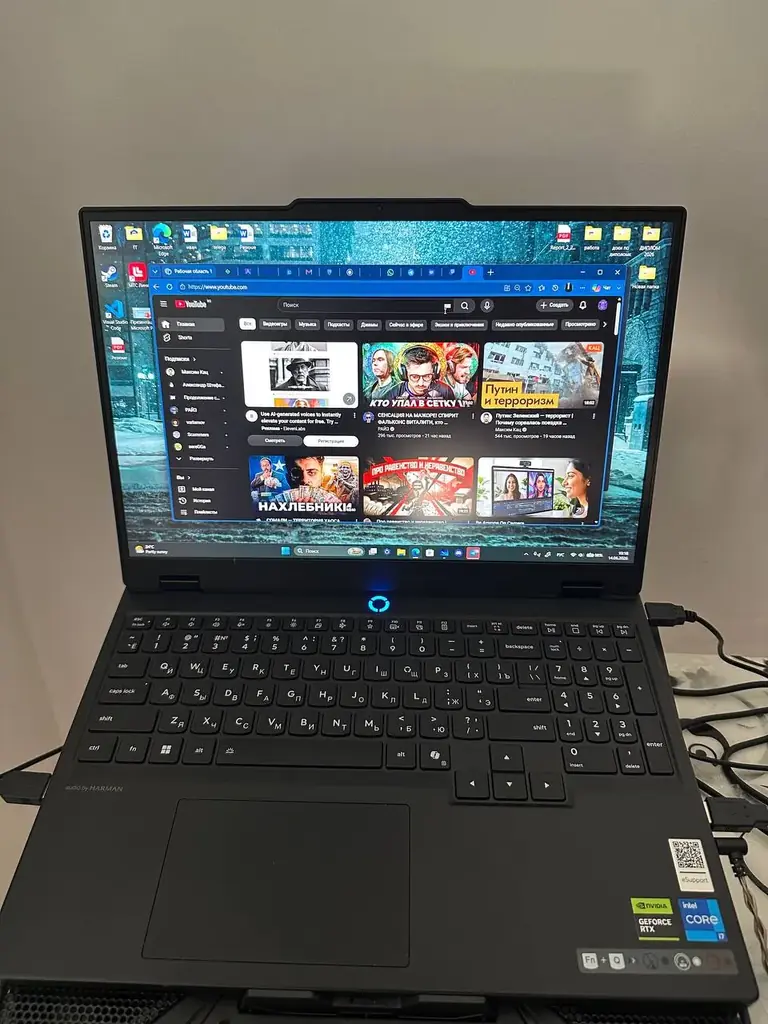 lenovo legion 5 15IRX10. (гарантия действует 1 год через оф сайт пробивается )
