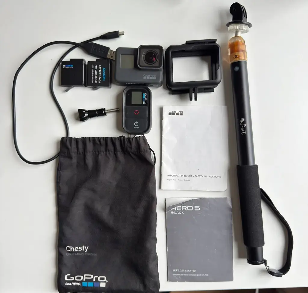 GoPro HERO5 Black + пульт Remo + аксессуары