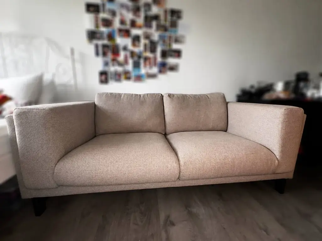 Диван IKEA. Использовался, может быть, раза 4, в очень хорошем состоянии. Двух местный,не раскладыв…