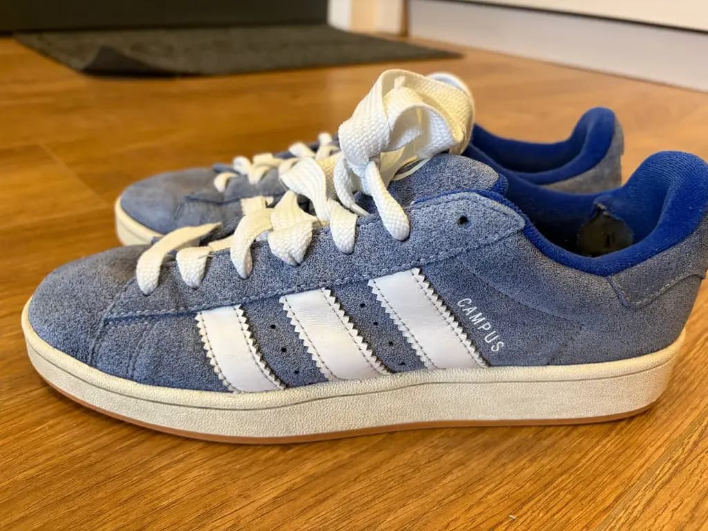 Продам оригинальные adidas campus