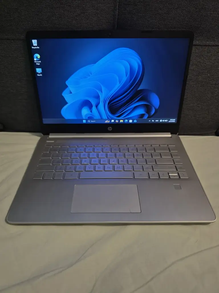 HP Laptop 14-DQ2053cl 14" FHD Laptop Intel Core i3-1125G4 16GB 256GB W11H