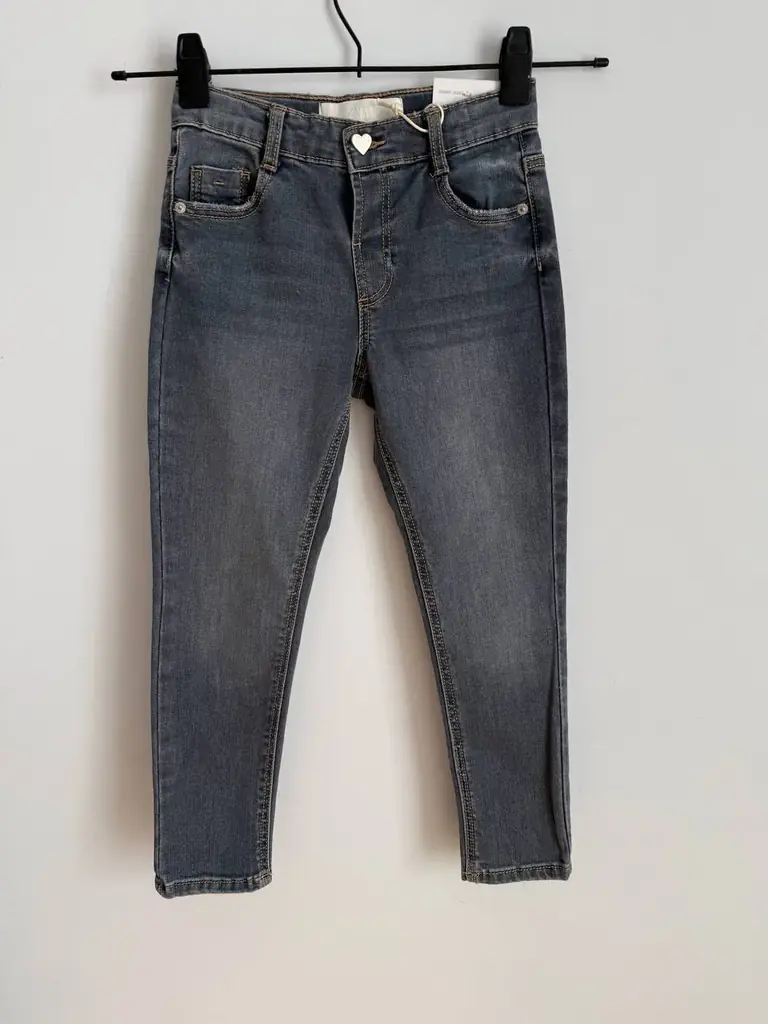 Джинсы Zara, размер 116, на 5-6 лет