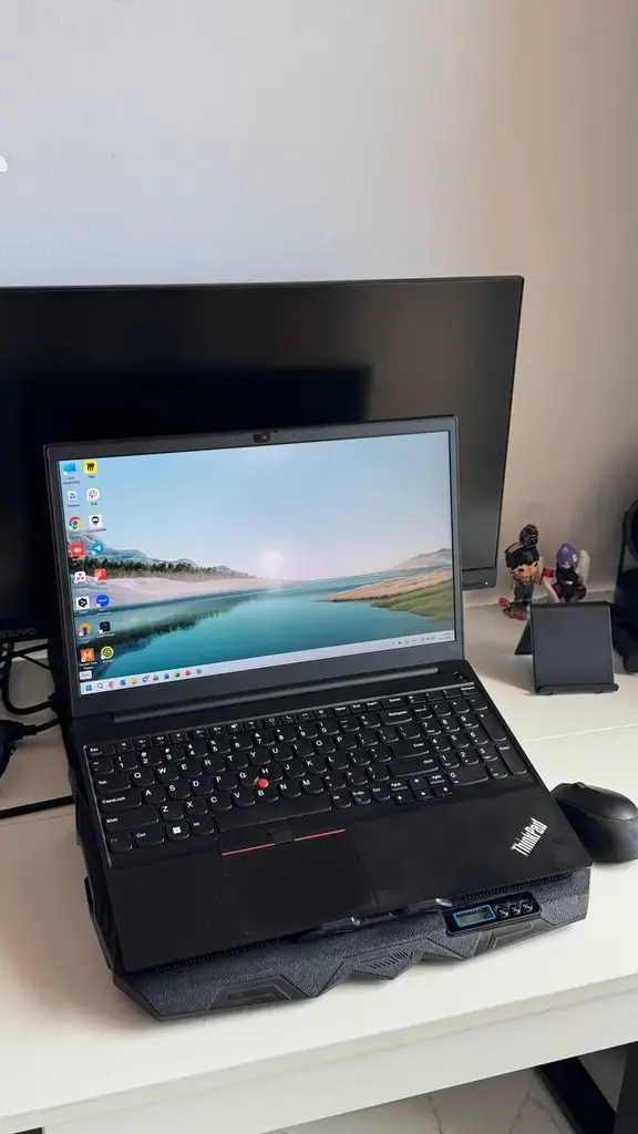 Продаю ноутбук Lenovo ThinkPad E15 Gen 2