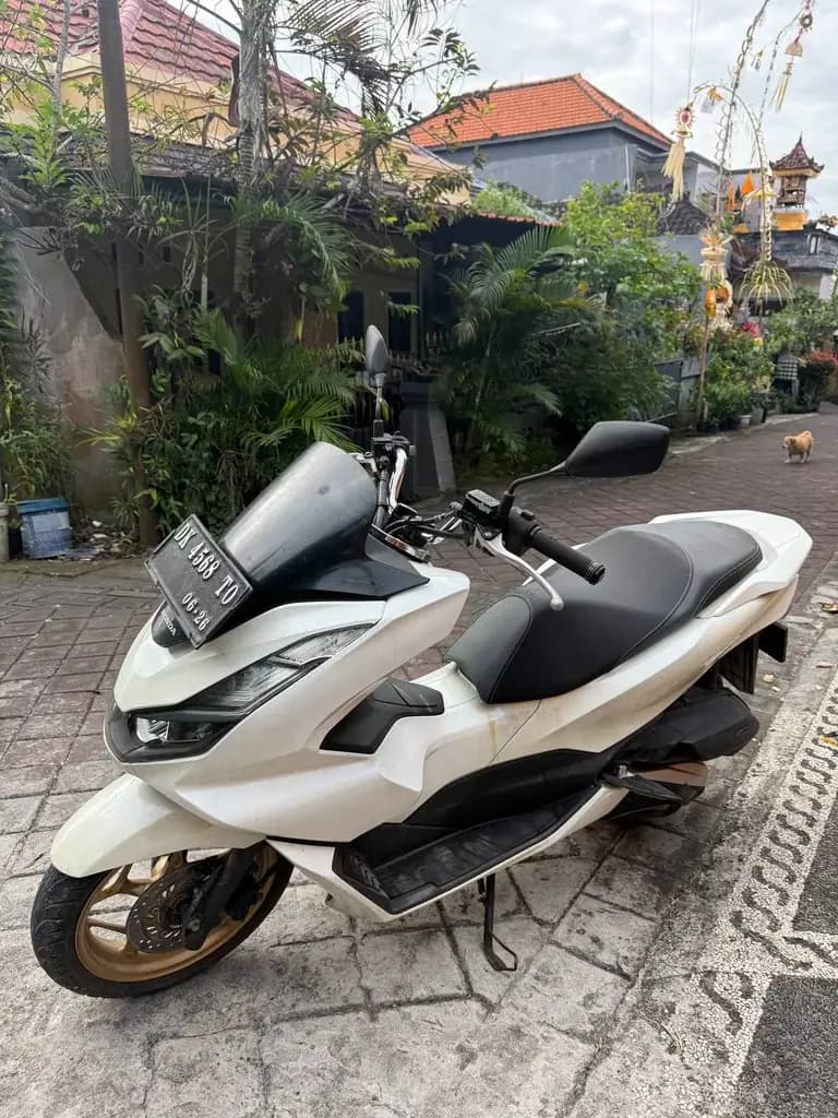 🏍️ Honda PCX (2020)