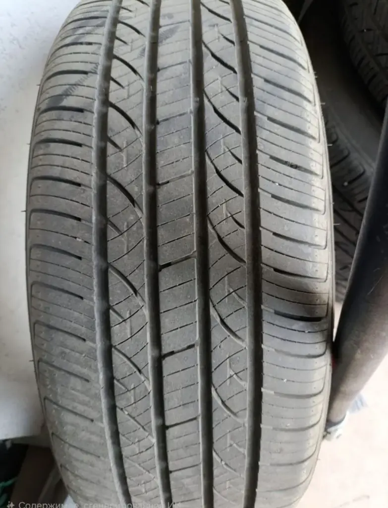 Продам колёса, шины всесезонка 215/55/R17, хороший протектор, не шумная. 3 колеса целые, 4 колесо з…