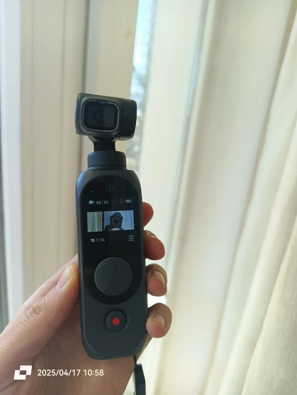 Экшн-камера FIMI Palm 2 Pro.