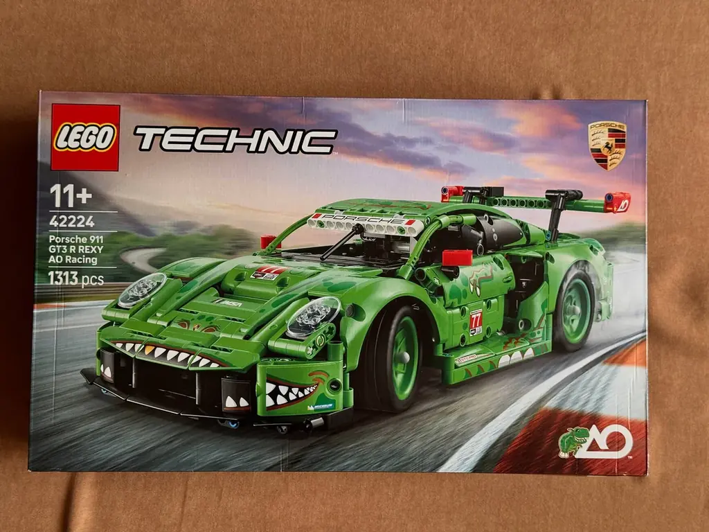LEGO Porsche 911 GT3 R REXY