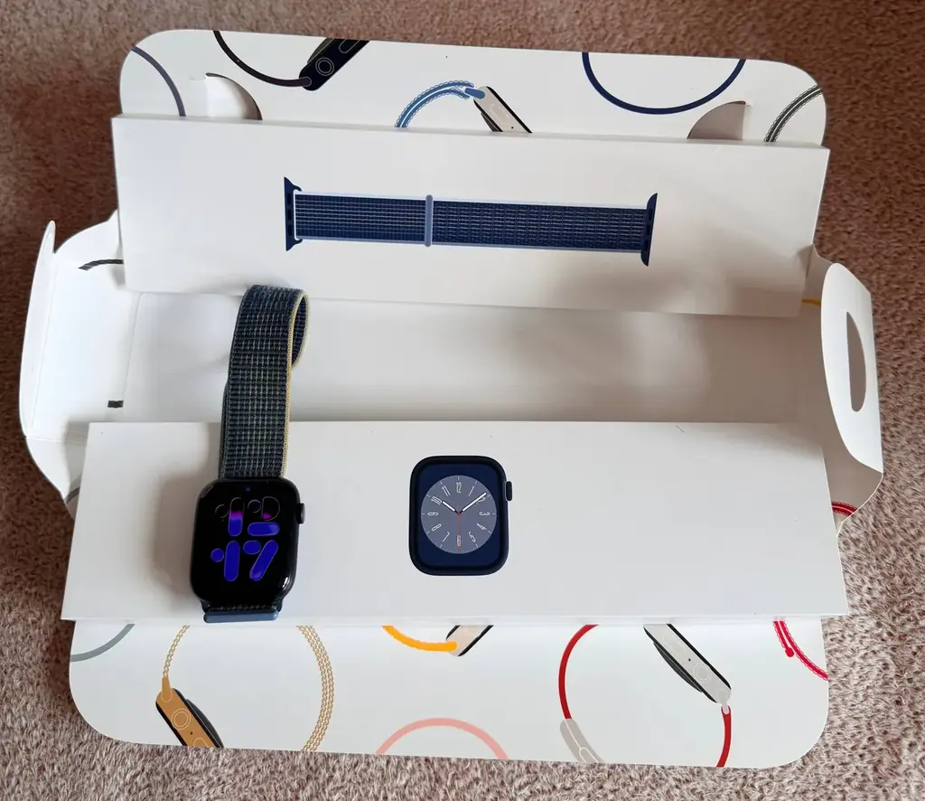 Apple Watch SE и series 8