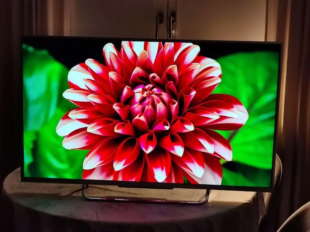Продам телевизор Sony 50 диагональ в отличном состоянии, без царапин и дефектов