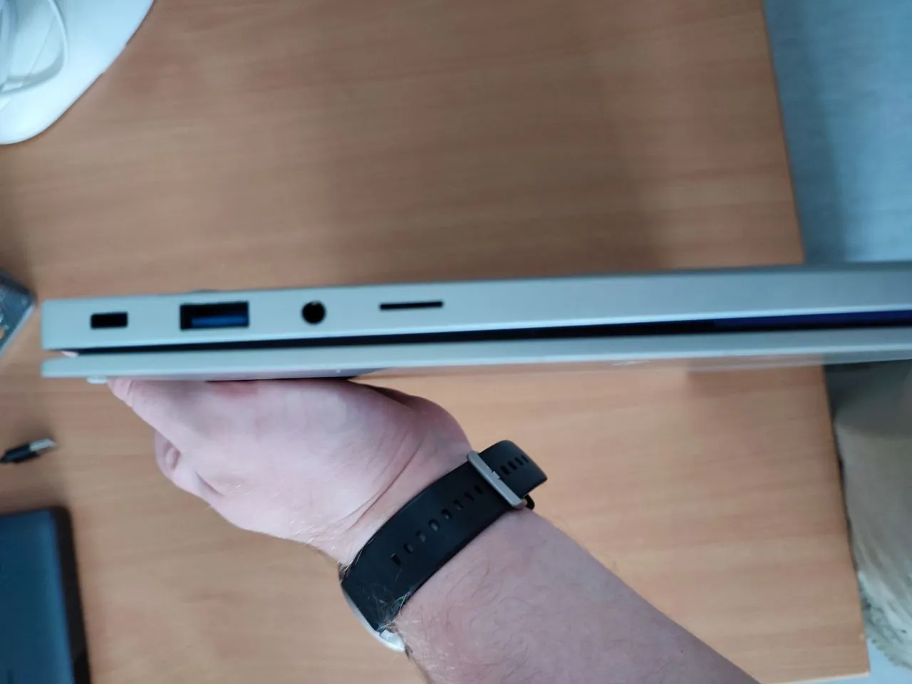 Продам ноутбук Samsung 750XDA.