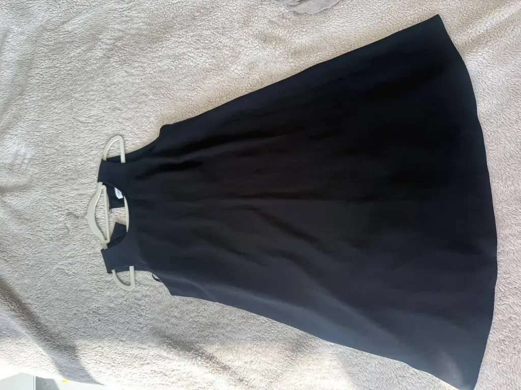 Calvin klean little black dress размер м (US 6), идеальное состояние-30аед