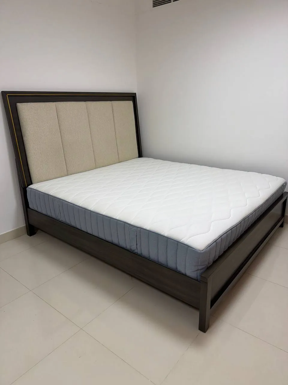 Спальная кровать King size 180х200