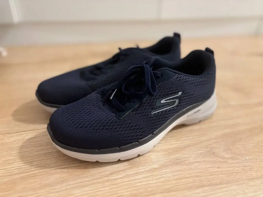 Мужские кроссовки Skechers Go Walk, 40 размер, (extra wide/широкая посадка) ни разу не носились, аб…