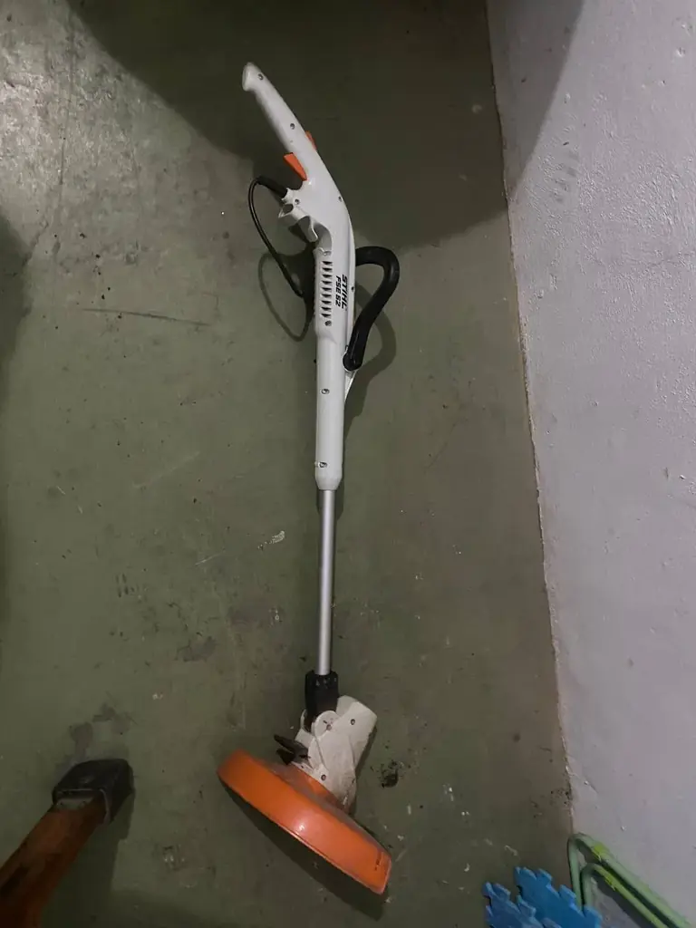 🌾 Продаю электротриммер Stihl FSE 52