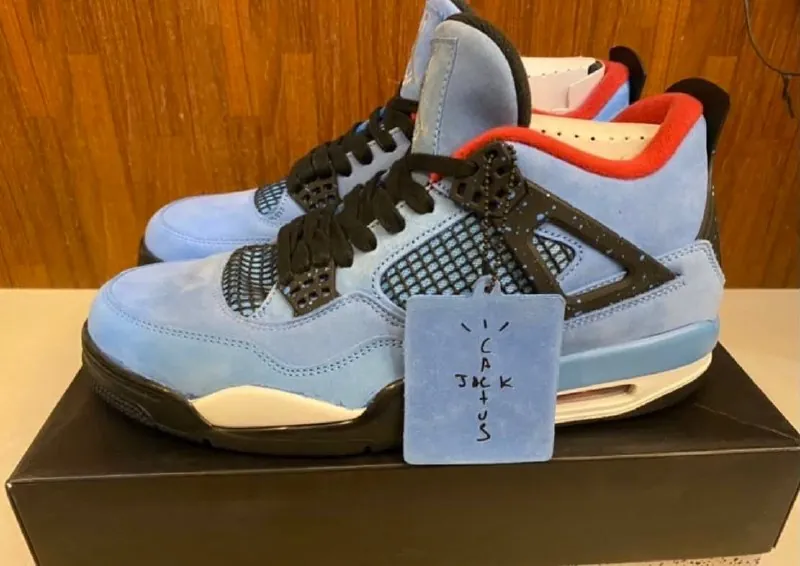 Us 10.5, New with a box