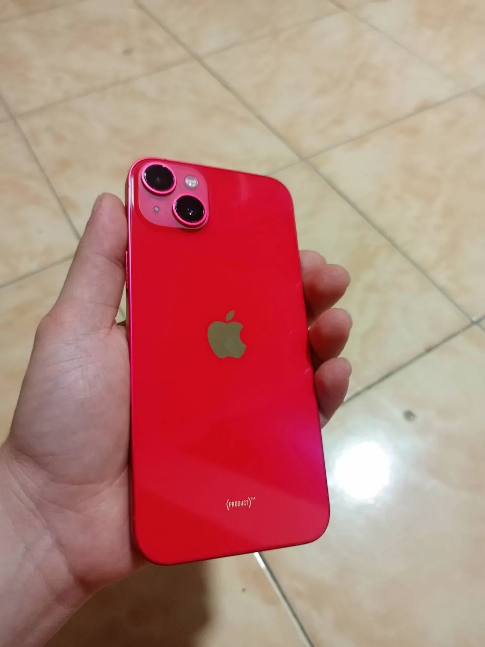 Продаю iPhone 14 Plus product red, телефон находится близкому к идеалу состоянию, полный комплект р…