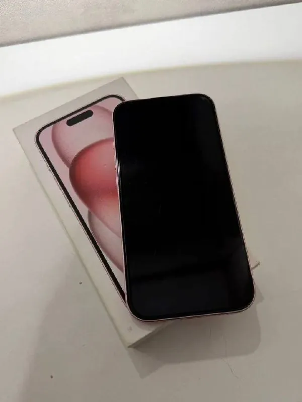 Продаю iphone 15, нежного розового цвета, 128гб. Подарили новый, с этим ходила совсем немного, сохр…