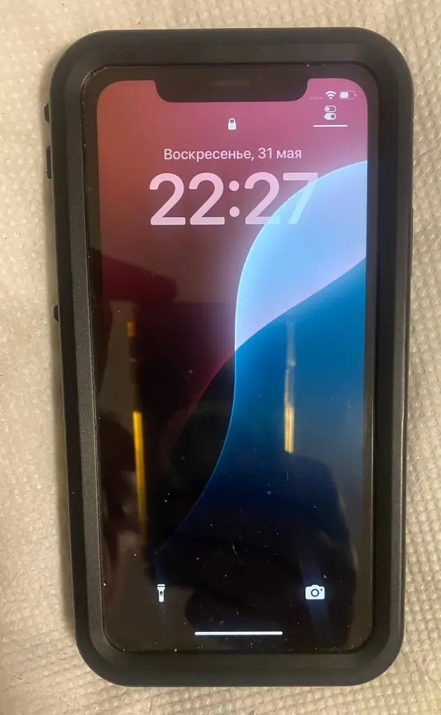 Apple iPhone 11, 128 Гб, состояние хорошее, все работает. SIM+eSIM, аккумулятор новый. Все время в …
