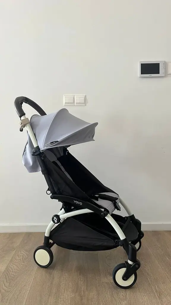 Продаю коляску Babyzen YOYO2