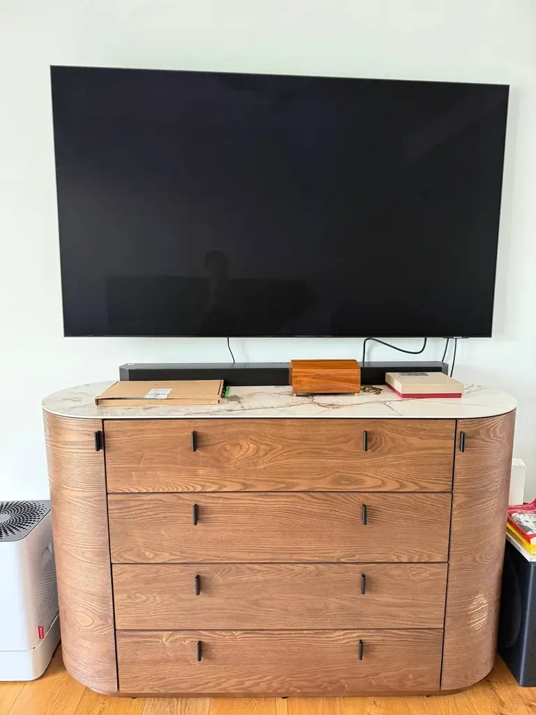 Samsung с колонками 3000 аед.