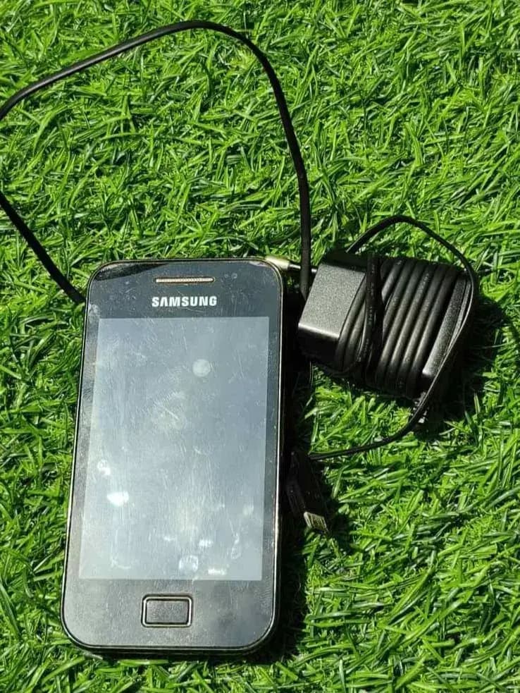 📱 Samsung GT‑S5830i — б/у, рабочий