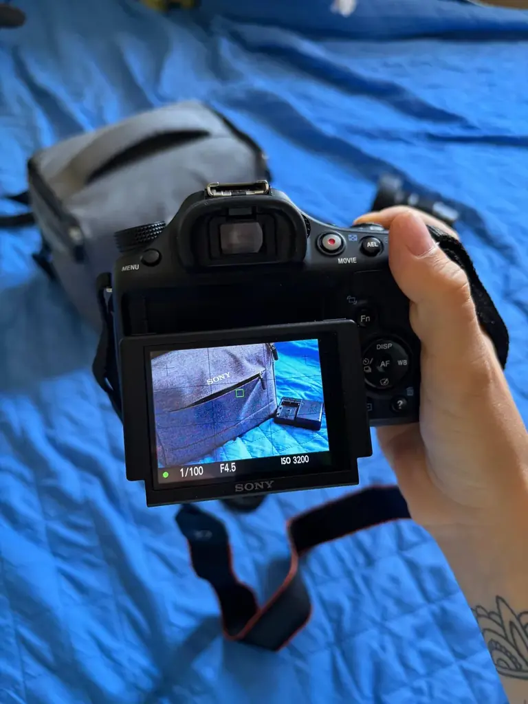Фотоаппарат Sony a58 в отличном техническом состоянии, полностью исправен. Подходит как для начинаю…
