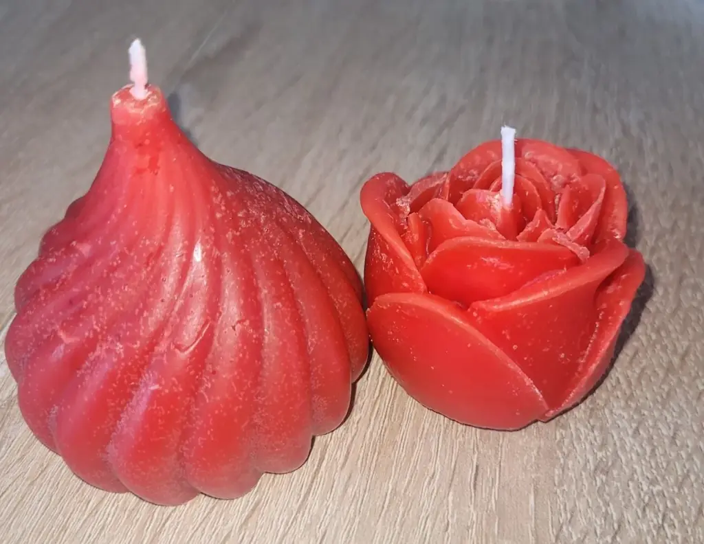 Солнечный Берег, продам арома свечи без упаковки,ручная работа-5€ шт.