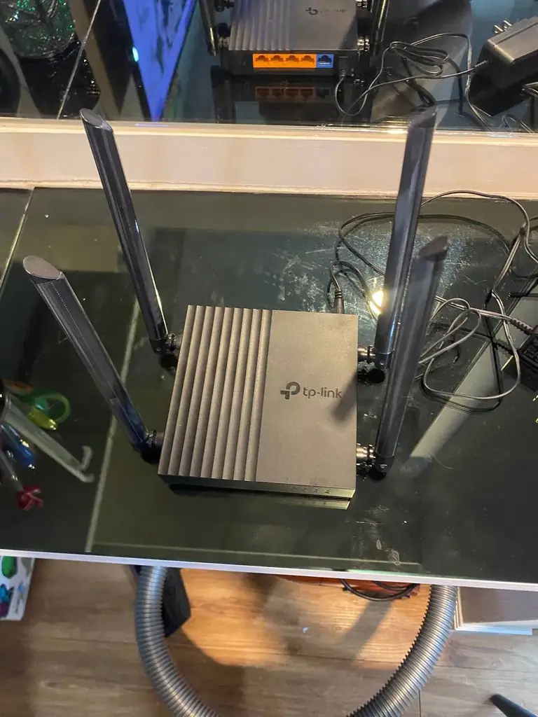 Продам TP-Link Archer C64 - цена 800 бат.