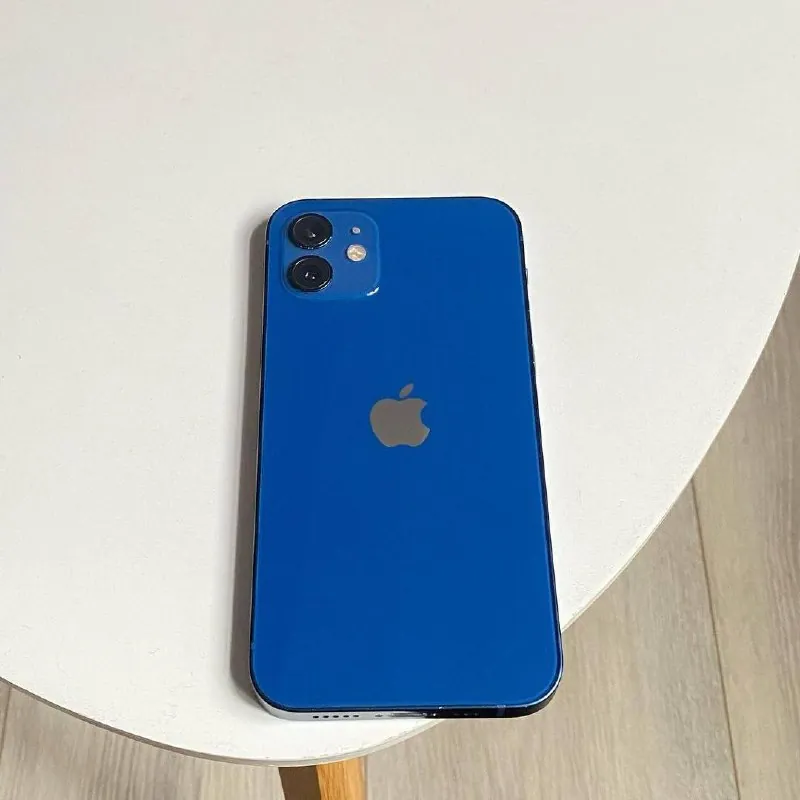 📱 Продаётся: iPhone 12 64 GB Blue