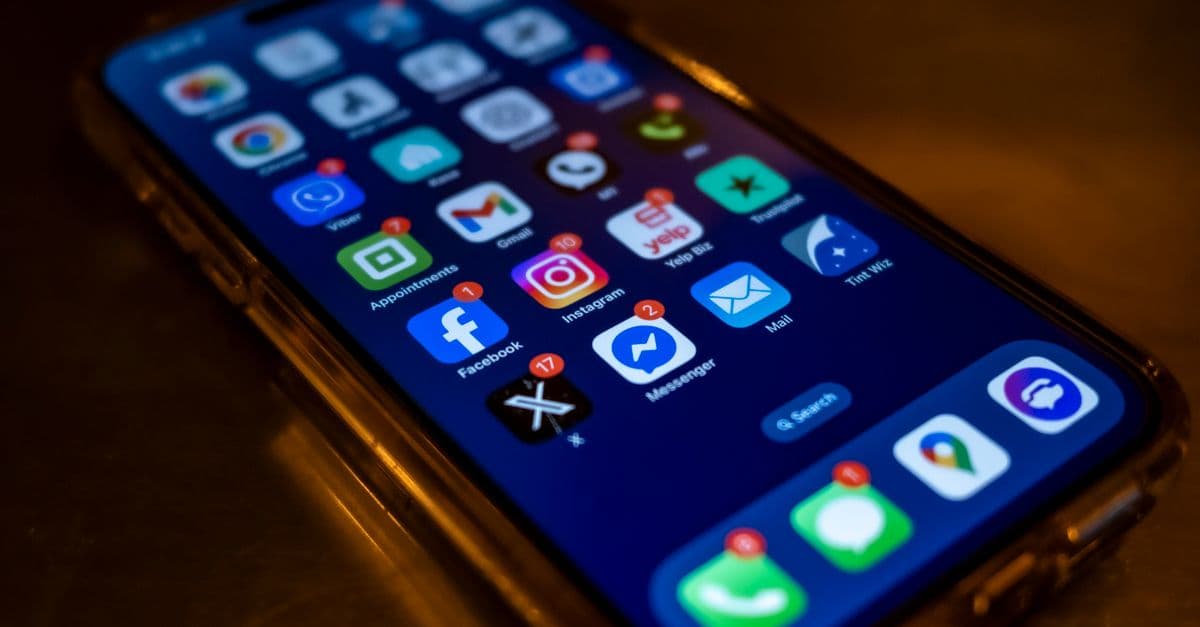 Много Telegram-чатов без единого поиска