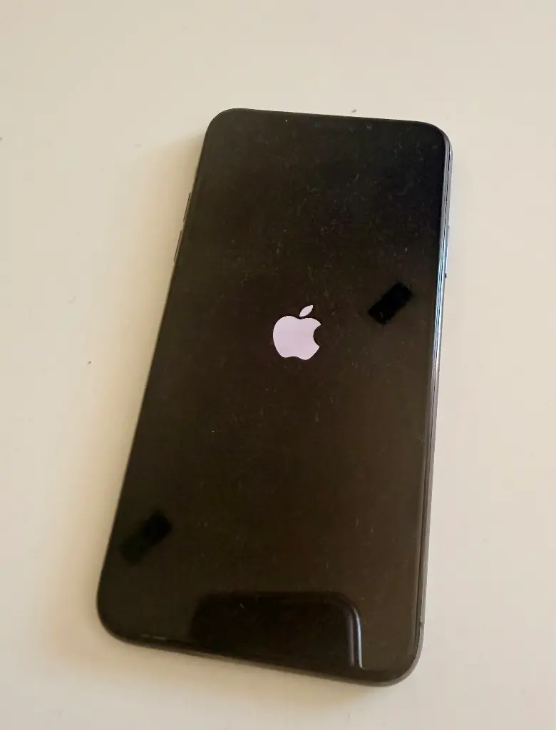 Продам iPhone 11 Pro Max 512GB