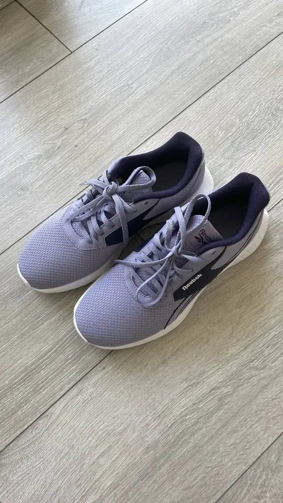 Продаю беговые кроссовки Reebok Lite 2.0