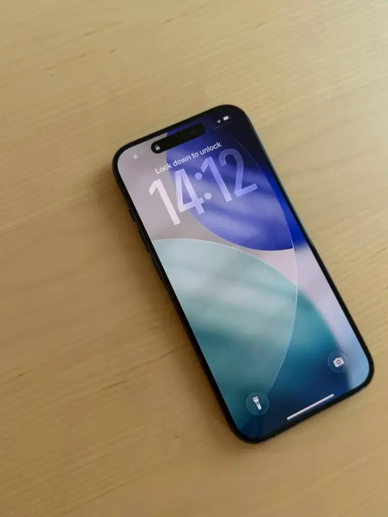 Продаю iPhone 15 Pro 128 GB (Blue Titanium)