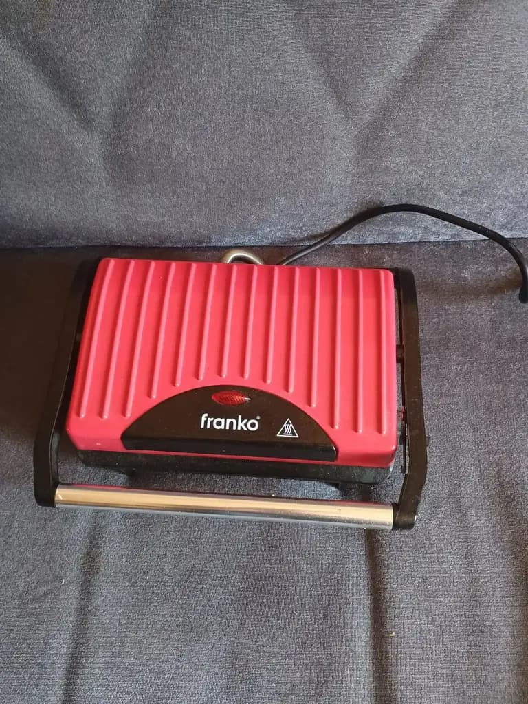 🥪 Прижимной гриль / Сэндвичница Franko FSM-1093 (700W)