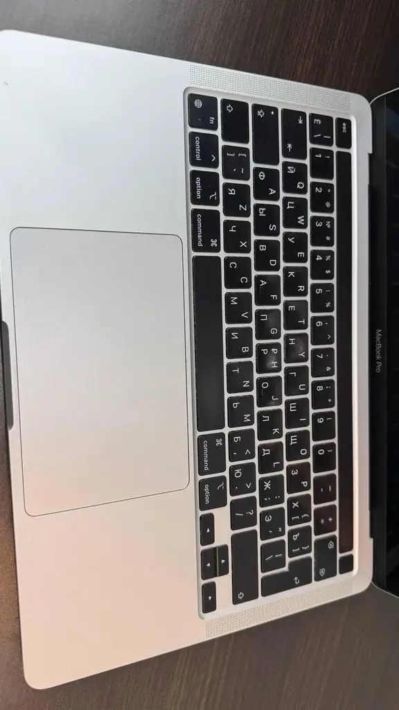 MacBook Pro 13-inch / ⭐️Touch Bar (сенсорная панель) / (M2, 2022) / 8GB / SSD 256GB (ru/eng)