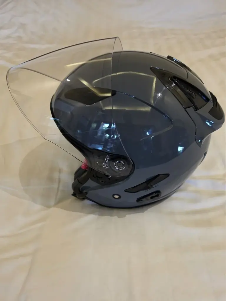 Продам шлем KYT Galaxy Flat R практически новый) размер L , Убуд