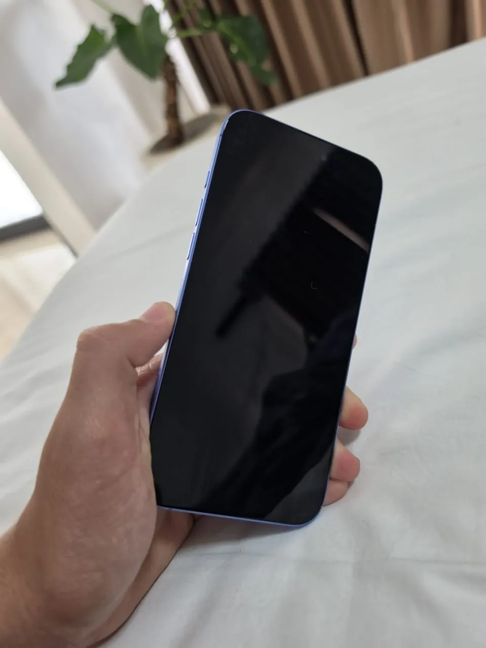 Продам iPhone 16 Plus 128 GB Blue