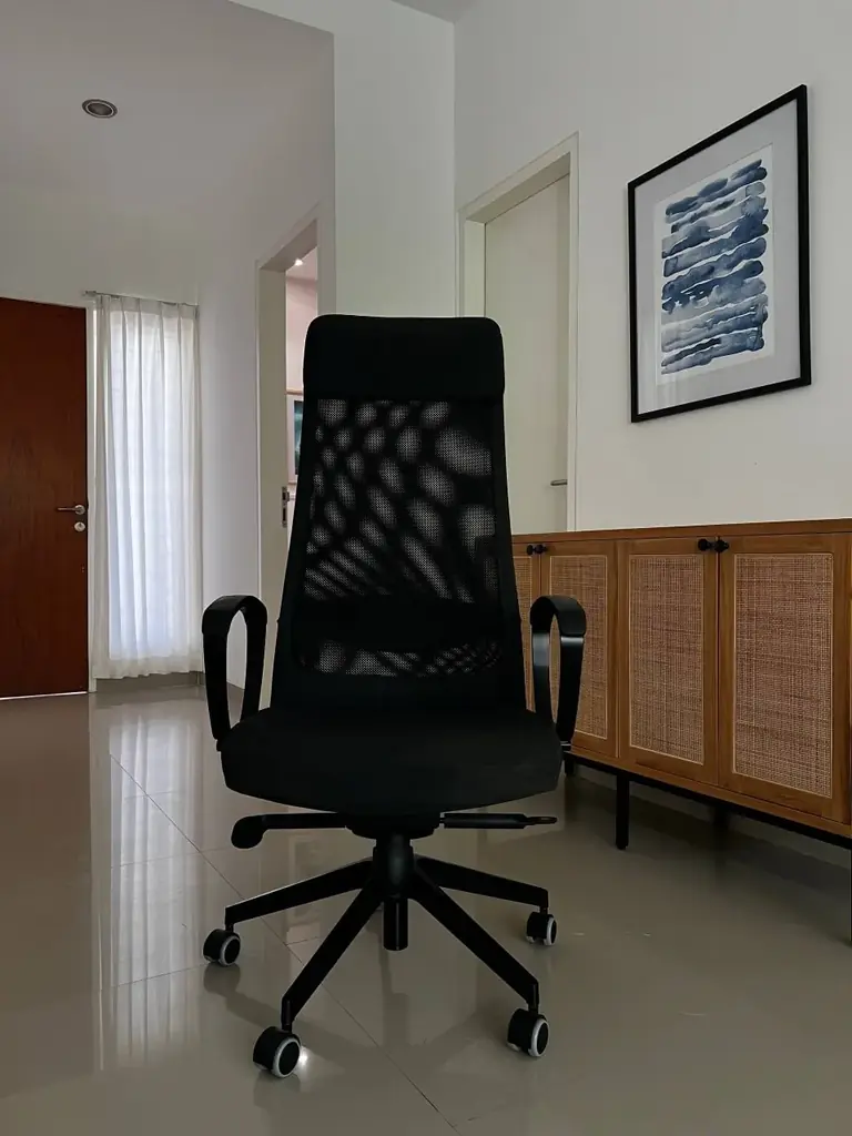 Продам: