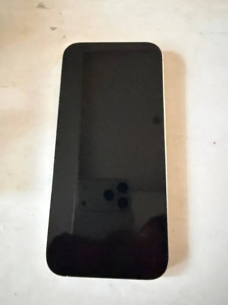 Продам iPhone 16 Pro Max 256 GB — 16 000 000 IDR