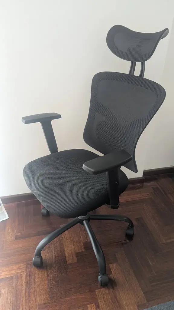 Стул офисный NOBLEWELL Ergonomic Office Chair покупали на амазоне год назад