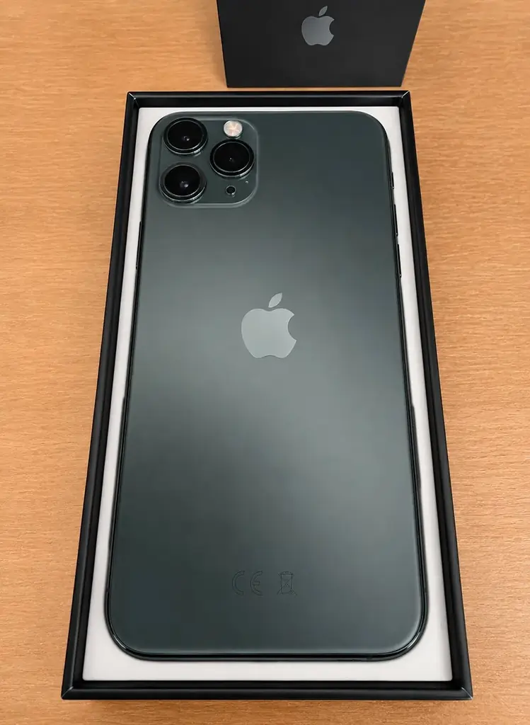 Продам iPhone 11 Pro 256 GB в хорошем состоянии полностью рабочий батарея 71 цена 150🔥🔥🔥