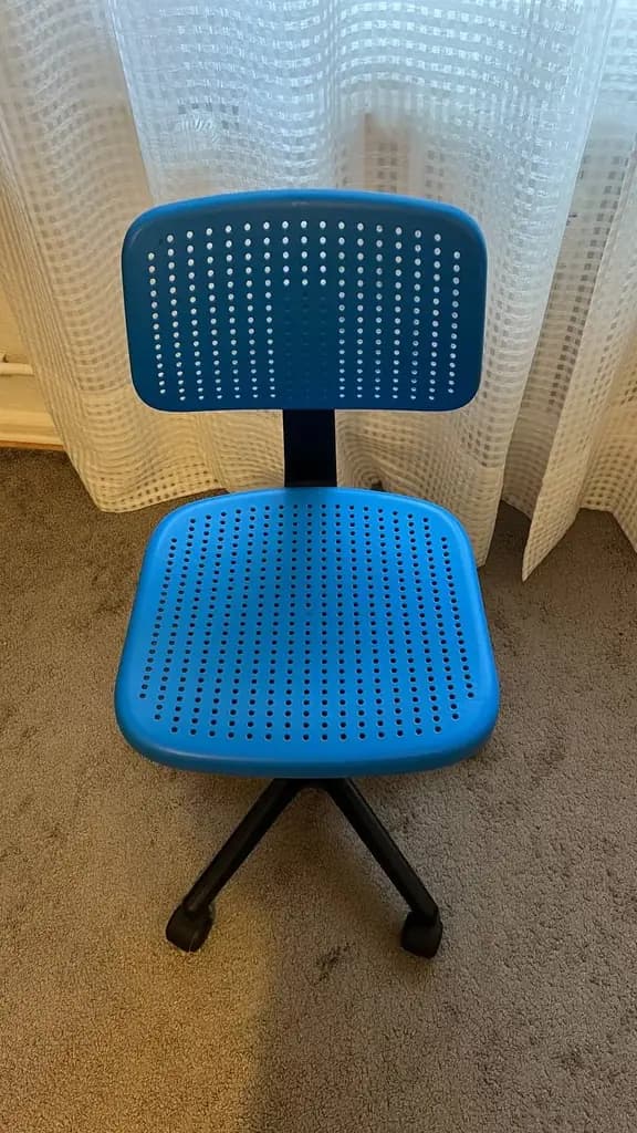 Стул для письменного стола IKEA Alrik в отличном состоянии, 10€. Schöneberg