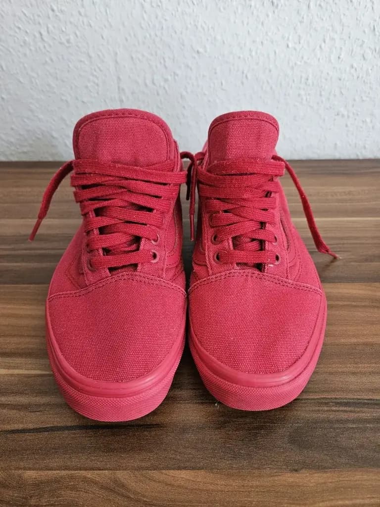 Продам кеды Vans, размер 41.