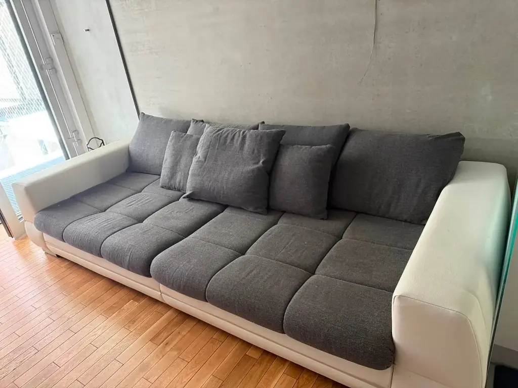 Продаю диван за 150€. Возможен торг