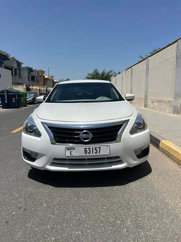 Продаётся Nissan Altima 2013