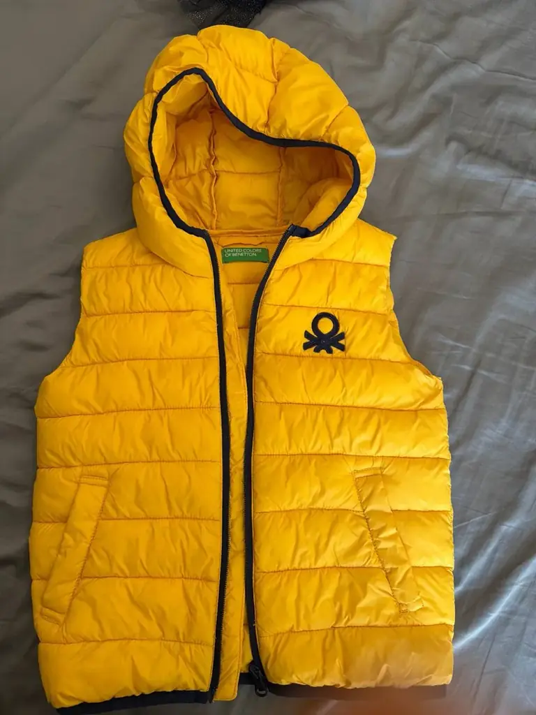 Жилет Benetton