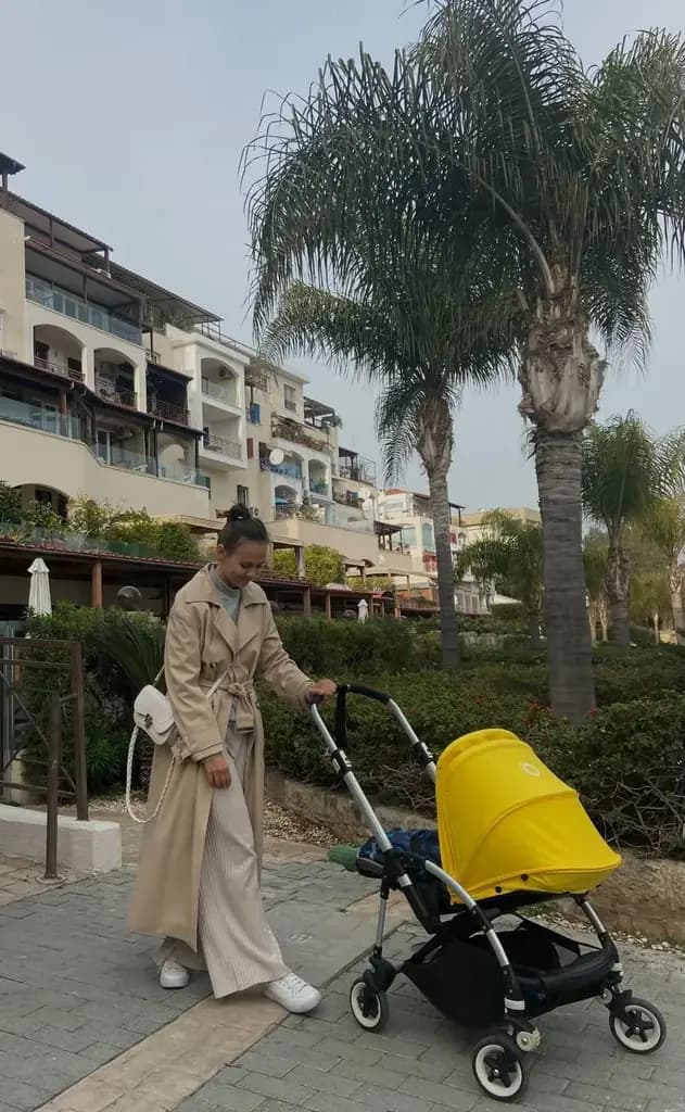 Продаю оригинальную прогулочную коляску Bugaboo Bee3 после одного ребёнка.