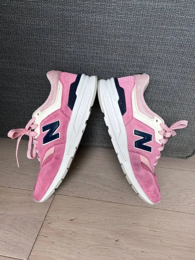 Продам кроссовки New Balance 997H.
