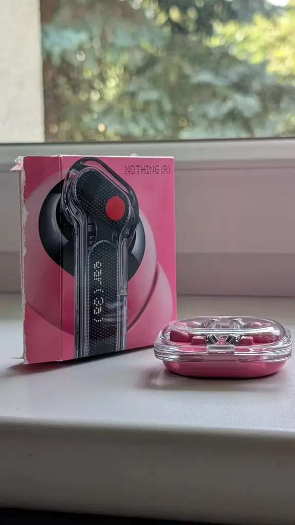 Продам наушники Nothing ear 3(a) Розовые.