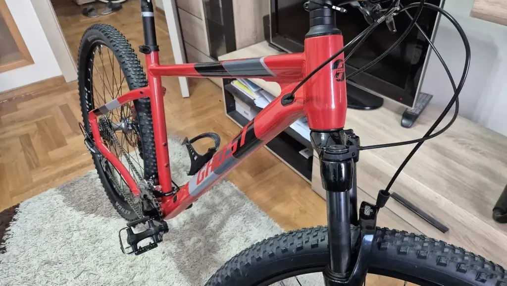 Продам велосипед Ghost Kato 29. Рама 19, на рост 170-180 см. Отличное состояние. Новые: цепь, касс…